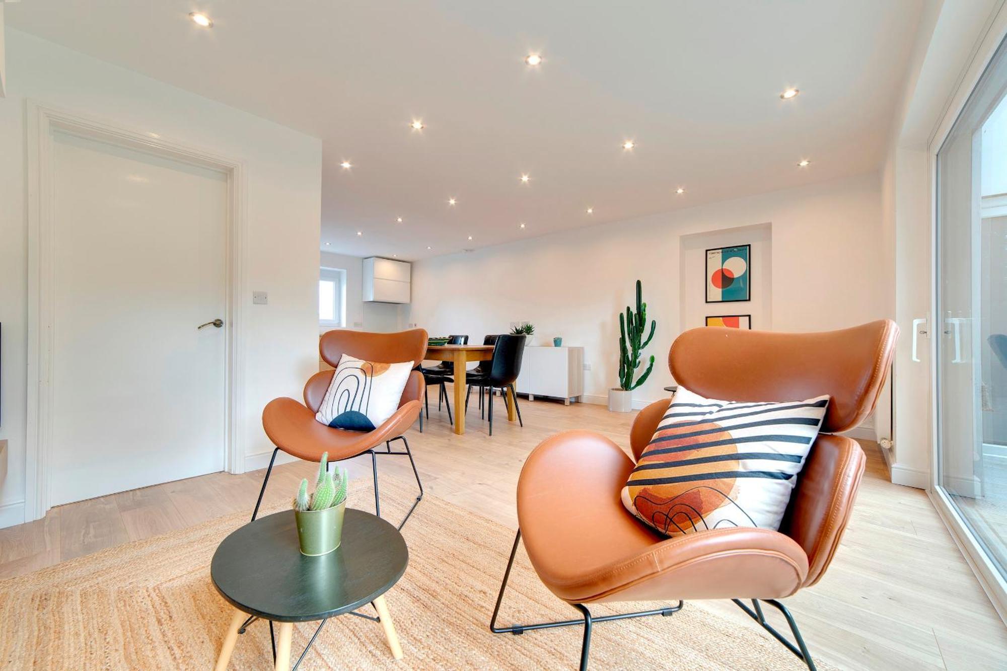 Pass The Keys 49 Byron Square Modern And Spacious 3 Bed Home With Free Parking CBG Exterior foto